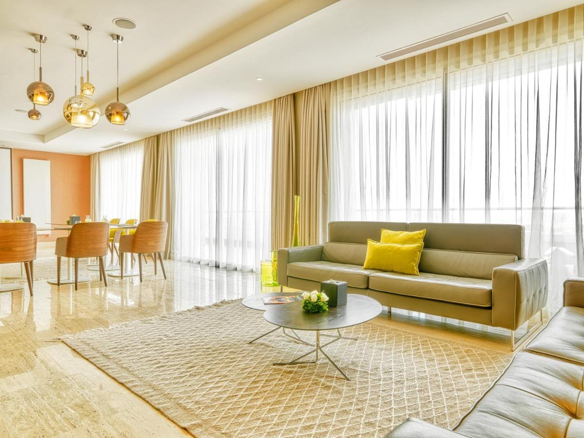 Adam Hotel Suites Τύνιδα Εξωτερικό φωτογραφία