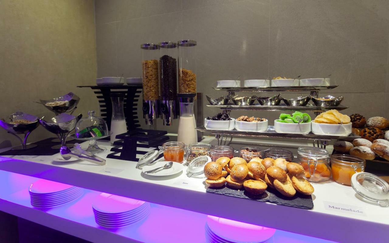 Adam Hotel Suites Τύνιδα Εξωτερικό φωτογραφία